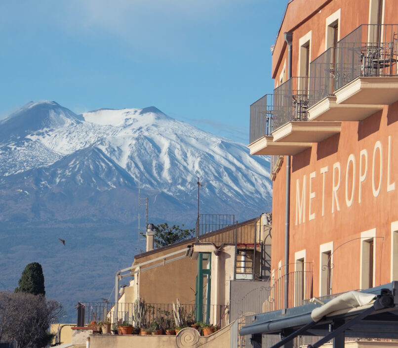 Taormina, Widok z tarasu widokowego w Taorminie