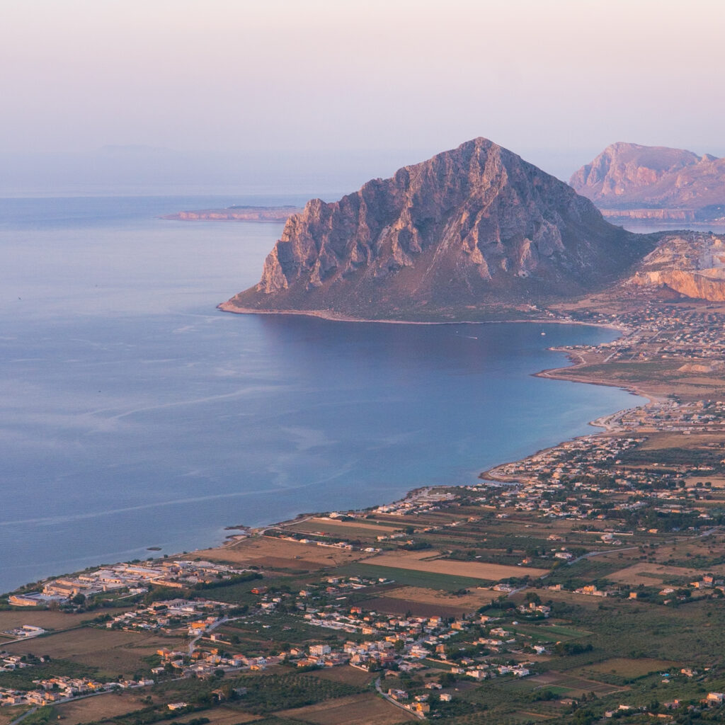 Punkt widokowy Erice, Sycylia najpiękniejsze miasteczka, Zachód słońca Sycylia
